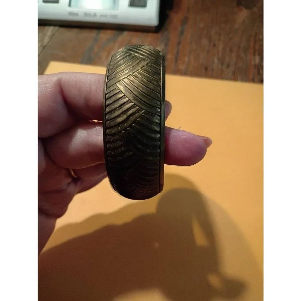 Vintage Made in India Brass Bangle Bracelet Textured Chevron Basketweave 70s